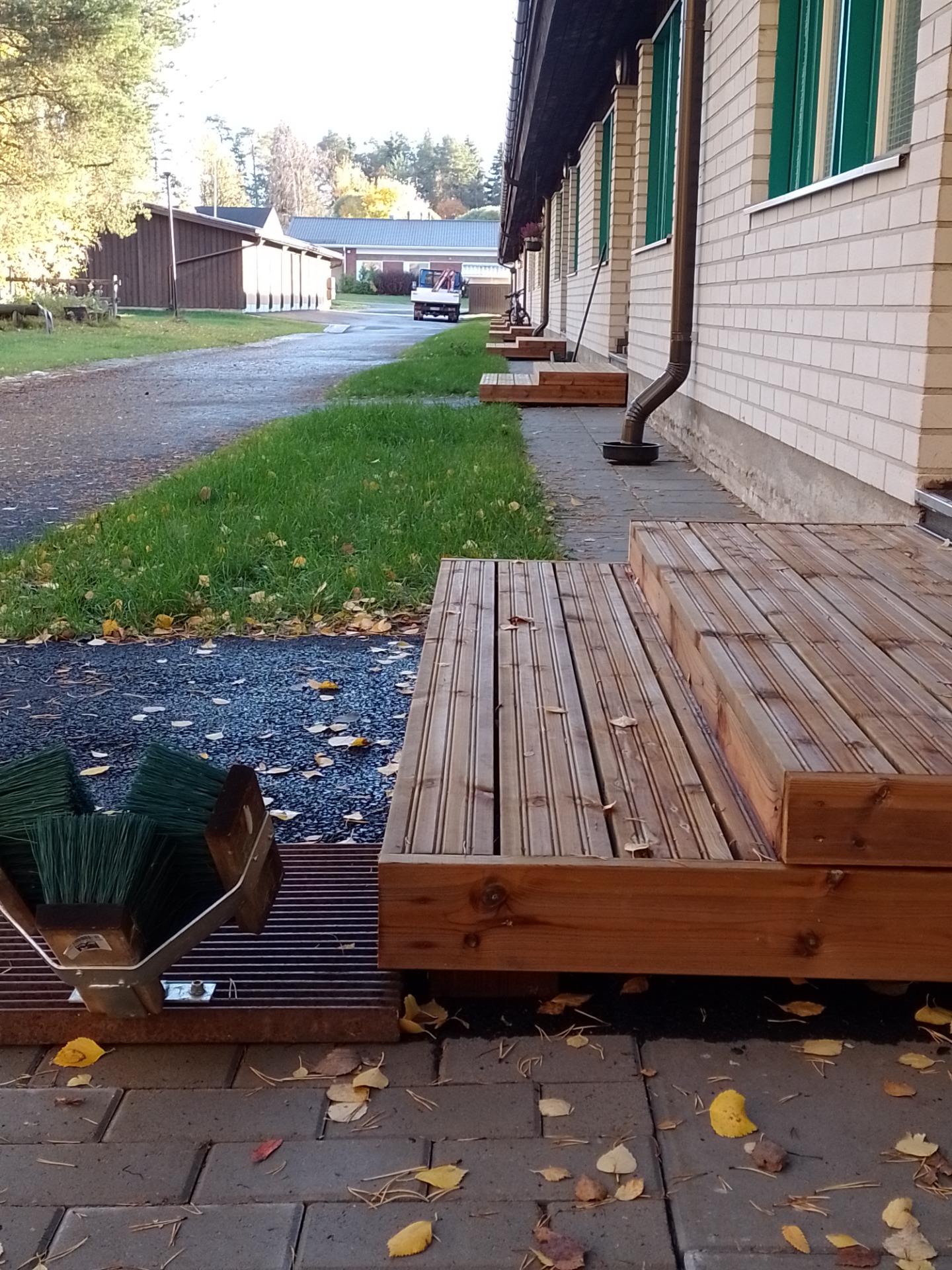 Uudet porraslaatat mittatilaus